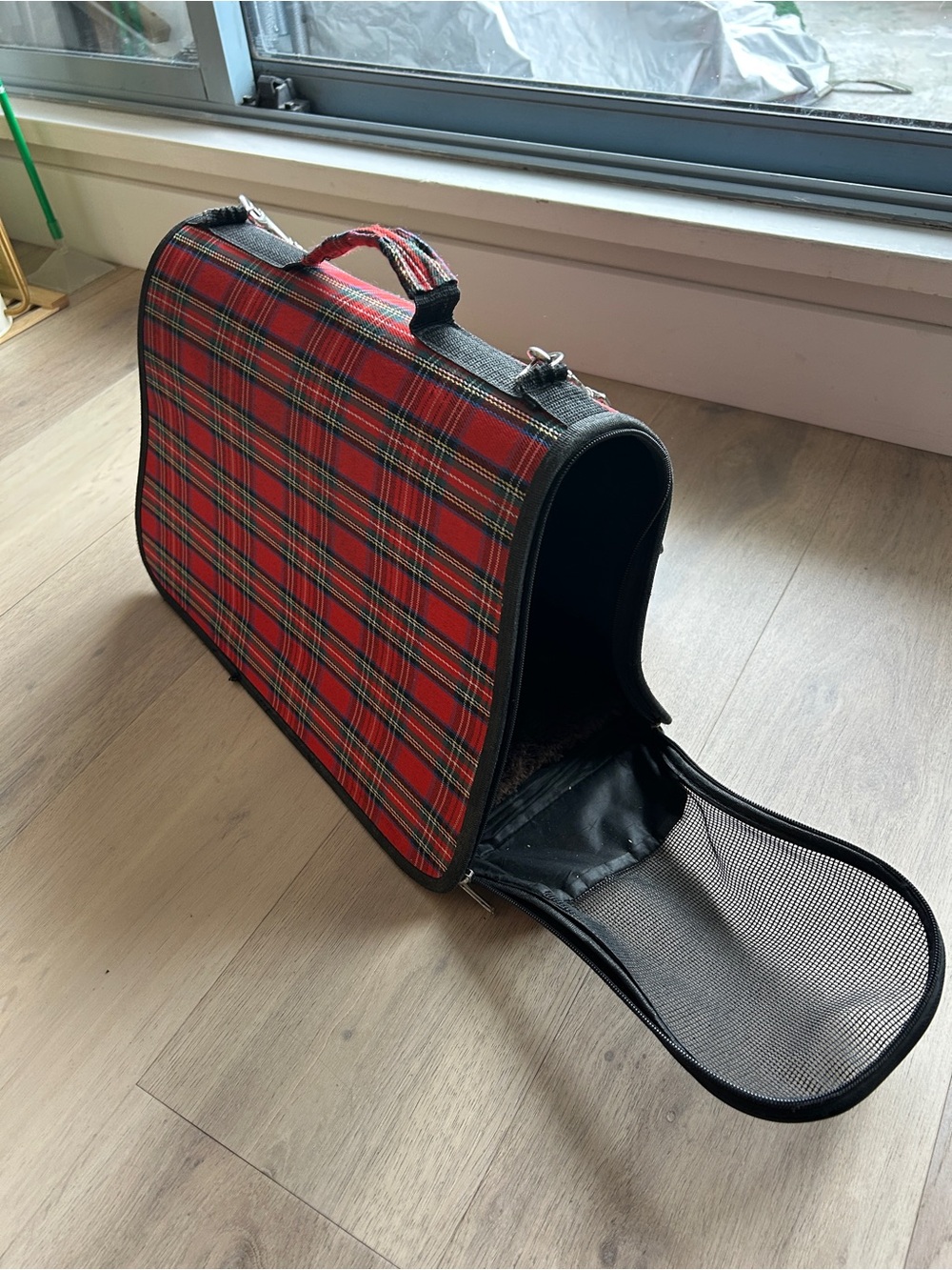 Tartan Red Plaid Soft-Sided Pet Carrier with Mesh Front